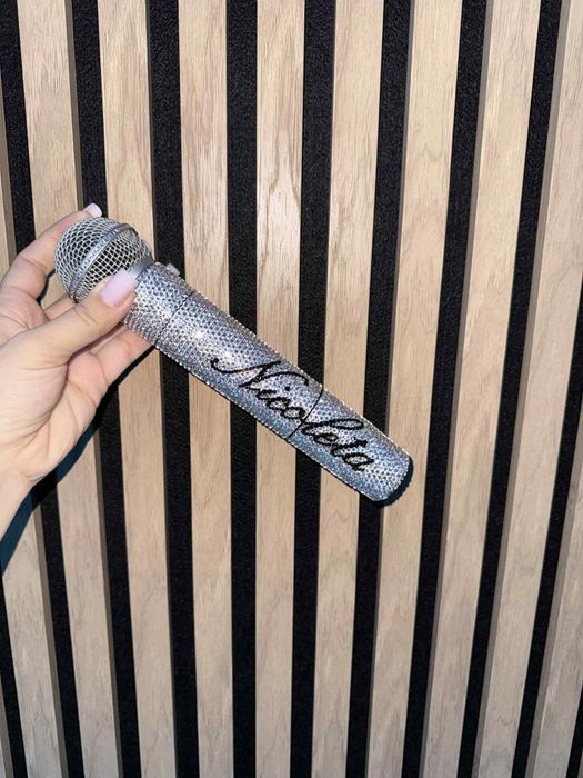 Personalizez microfoane cu cridtale cu nume orice culoare manual