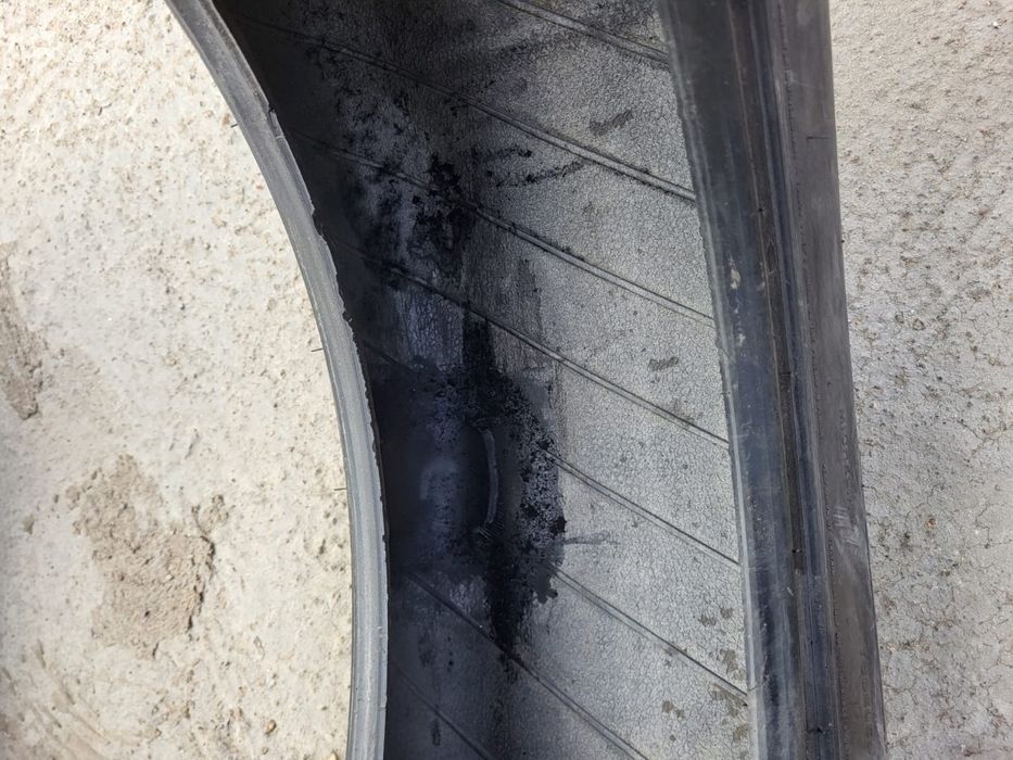 Срочно продам резину Michelin R18