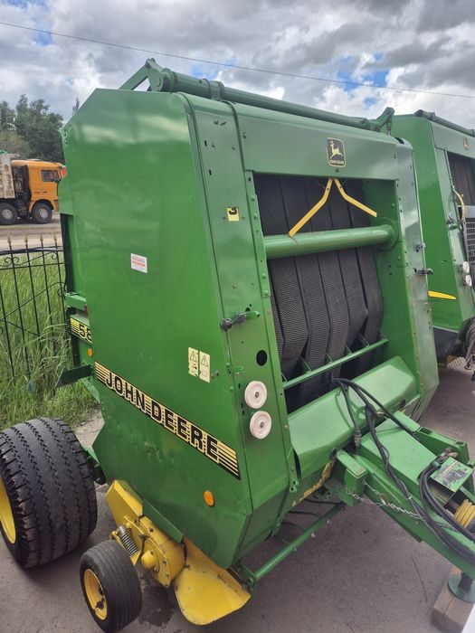 Пресс подборщик для сена