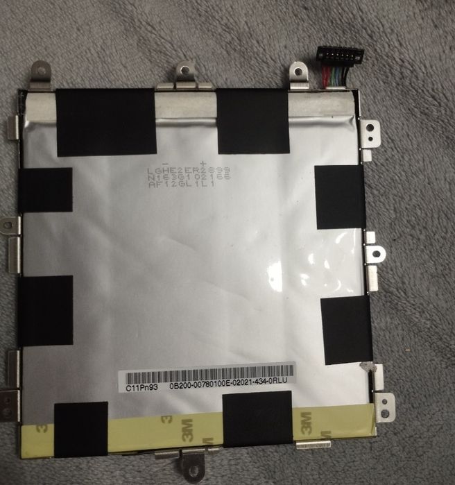 Продам планшет Asus