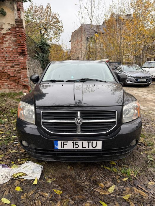 Vând sau schimb dodge caliber