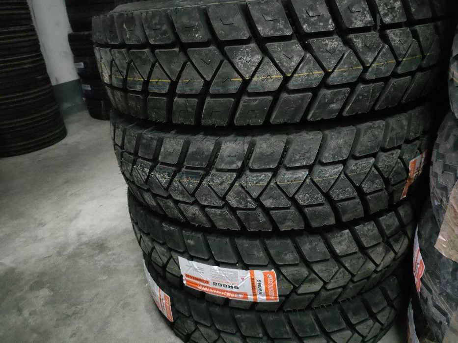 Samosval Howo Man Chakmanlarga 315/80R22.5 razmer karer balonlar bor