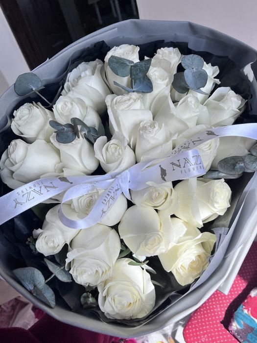 Цветы свежие с оформлением