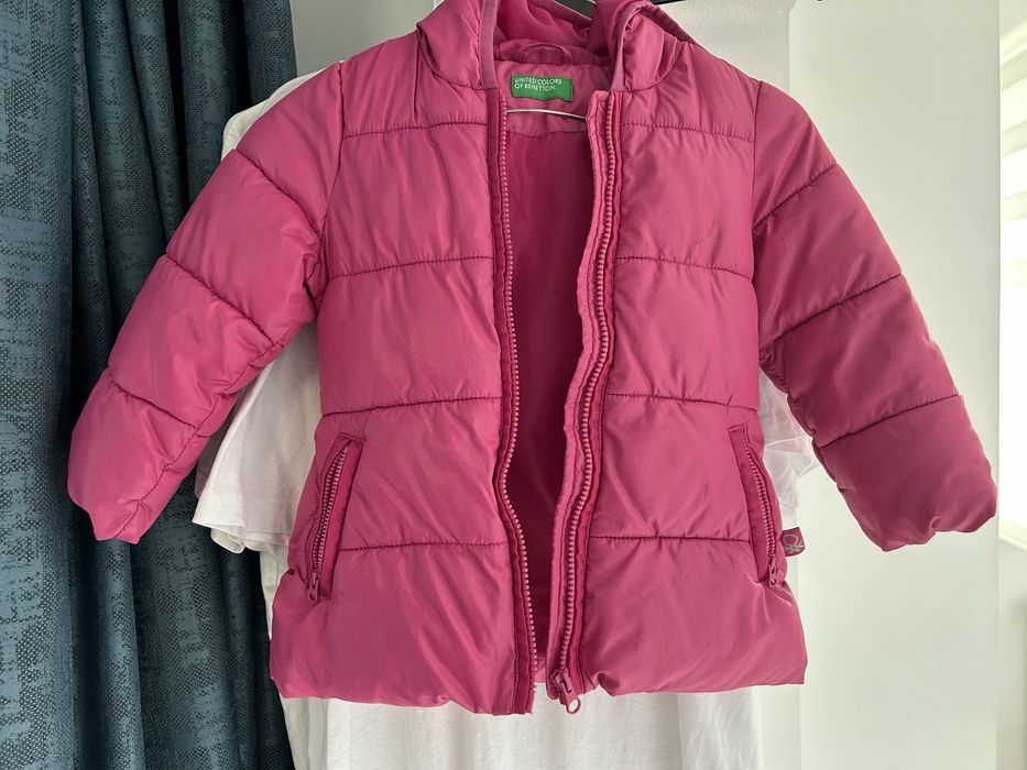 Geaca roz Benetton 2-4ani