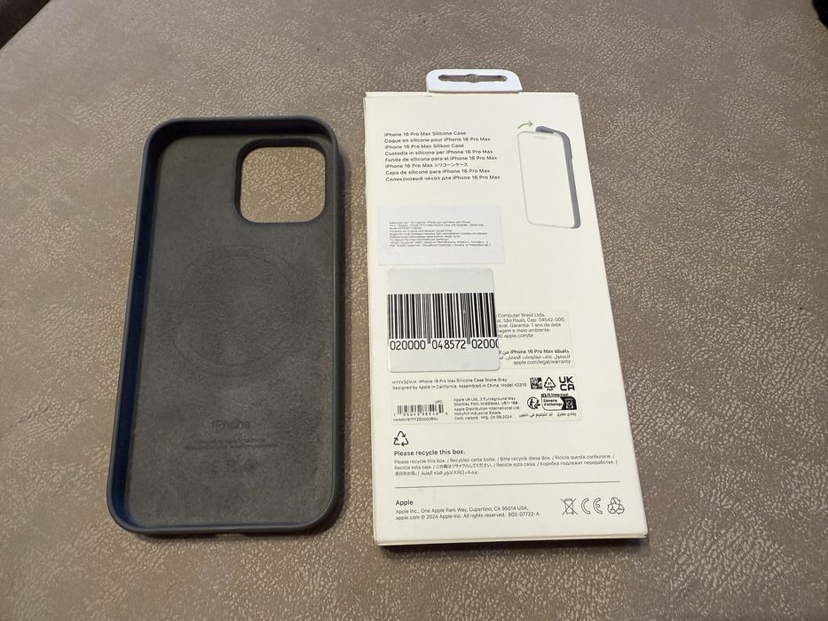 Чехол iPhone 16 Pro Max Silicone Case Stone Gray