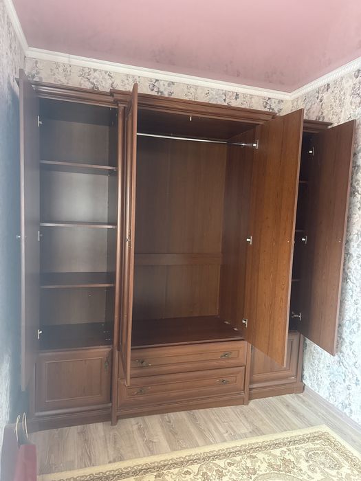 Продаю шкаф для спальни