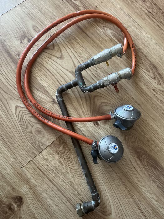 Regulator gaz quick on/ceas butelie supapa plus dostribuitor