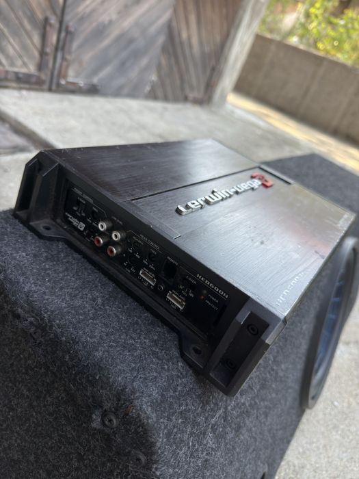 Бас каса с усилвател