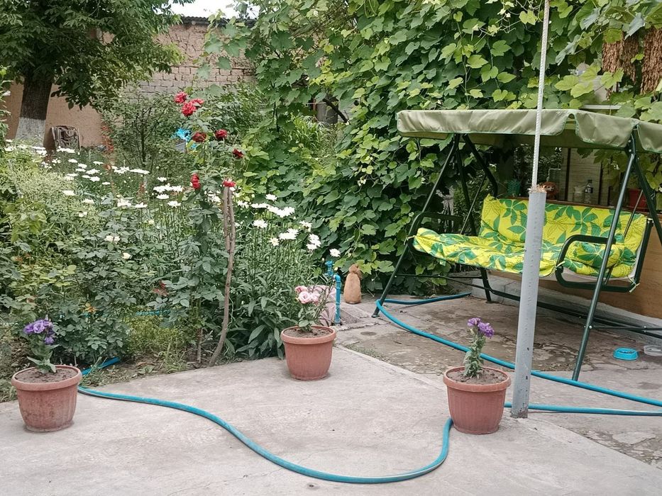 Продажа дача участок Янгиюль 6 соток  Дом 2 комнаты Заезд для авто