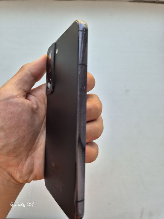 Samsung S22  8/256