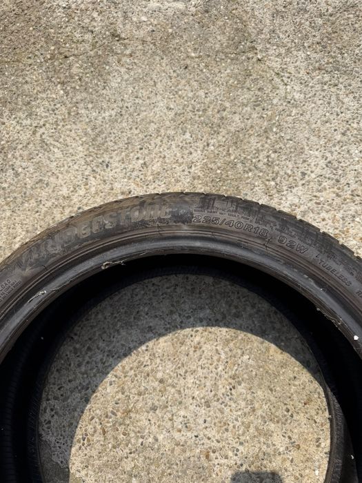 Anvelopa Bridgestone 225 40 R18