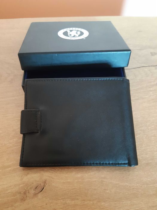 Портфейл на Челси, естествена кожа и чисто нов в кутия