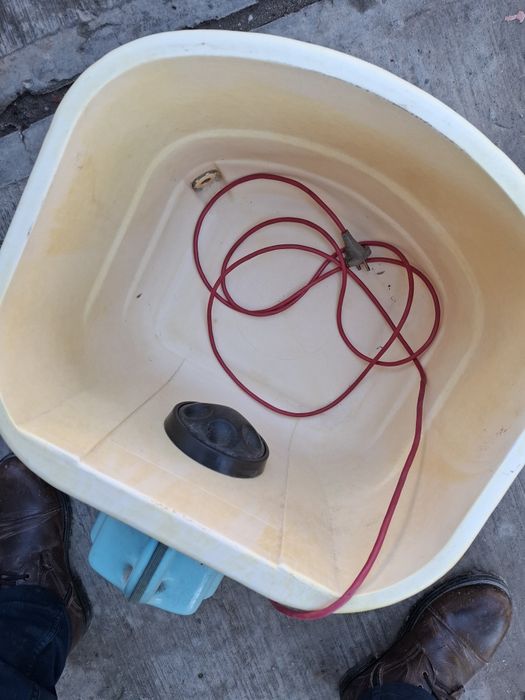 Продаётся стиральная машинка малютка