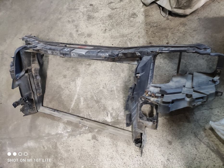 Маска/очиларка за Audi A8 D3