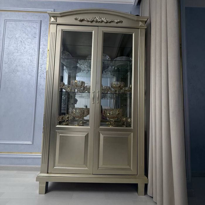 Шкаф из турецкой древесины