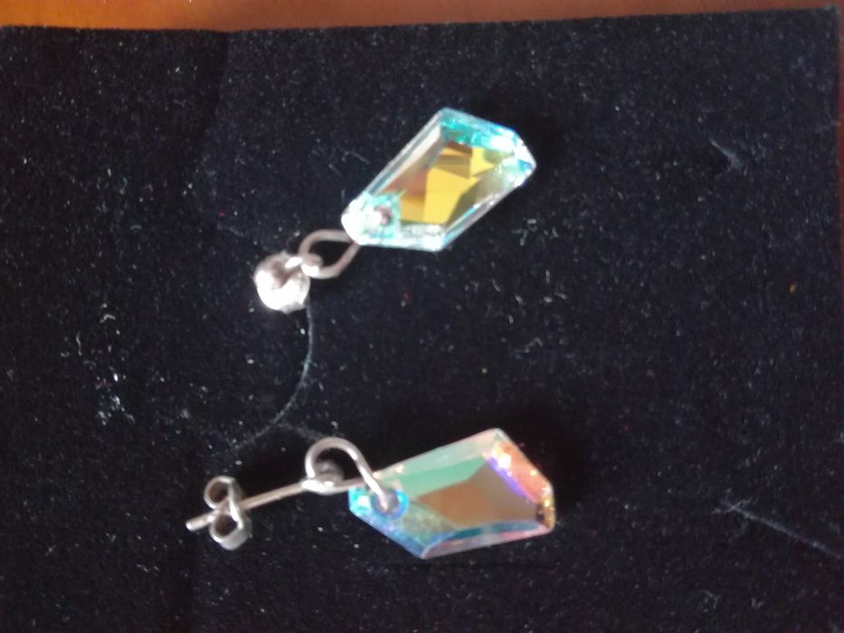 Сребърни бижута-обеци-40лв, Армани-80лв