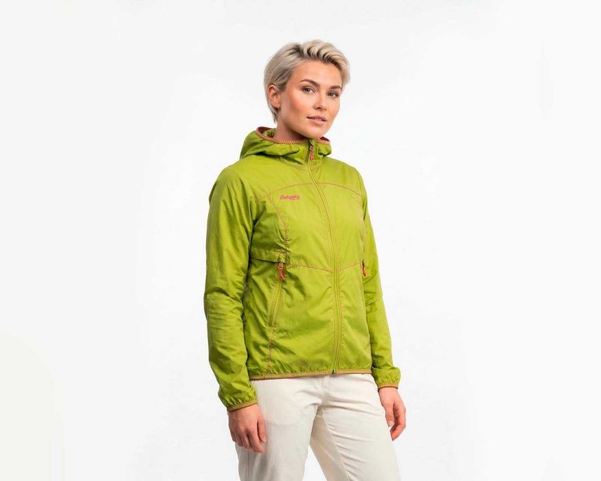 Bergans of Norway Solund Packable Дамско тънко яке размер L