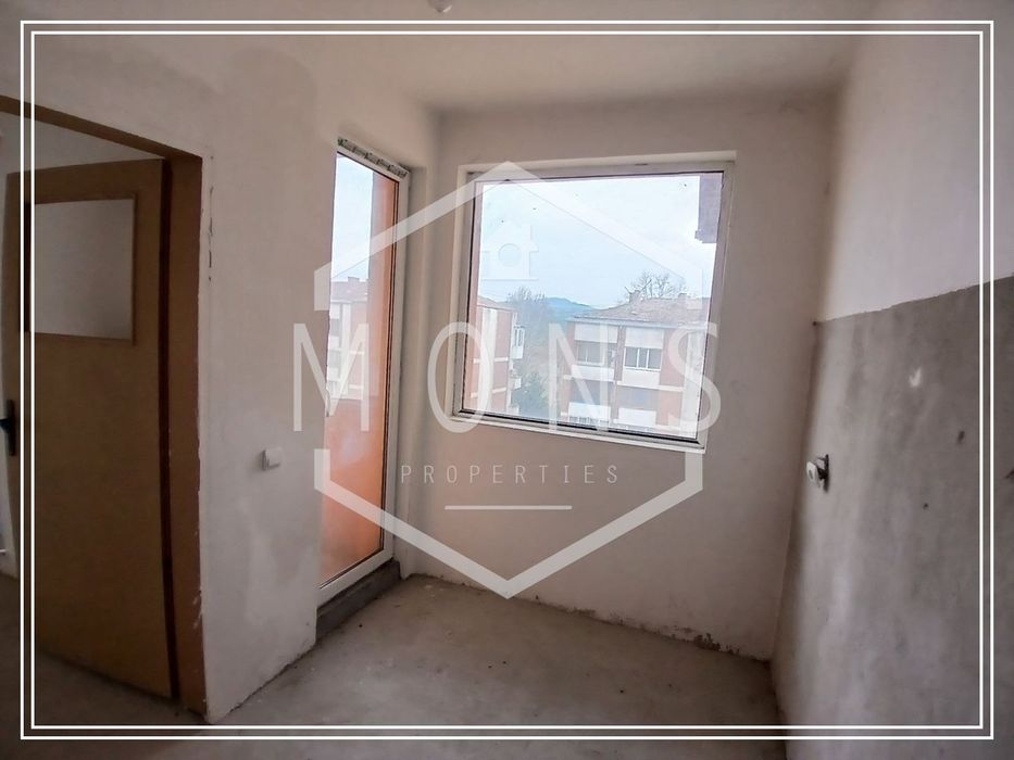 Продава се Двустаен апартамент в Стражица - 76 кв.м за 492 €/кв.м - Снимка #8