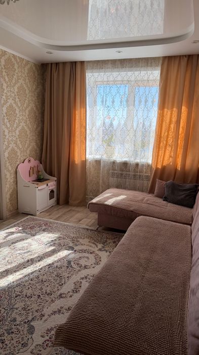 Продам квартиру 60 кв. п.Тобол