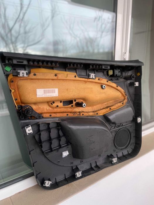 Ford C-max 2007 - 2010 (Фейслифт) Кора на врата / Дясна предна