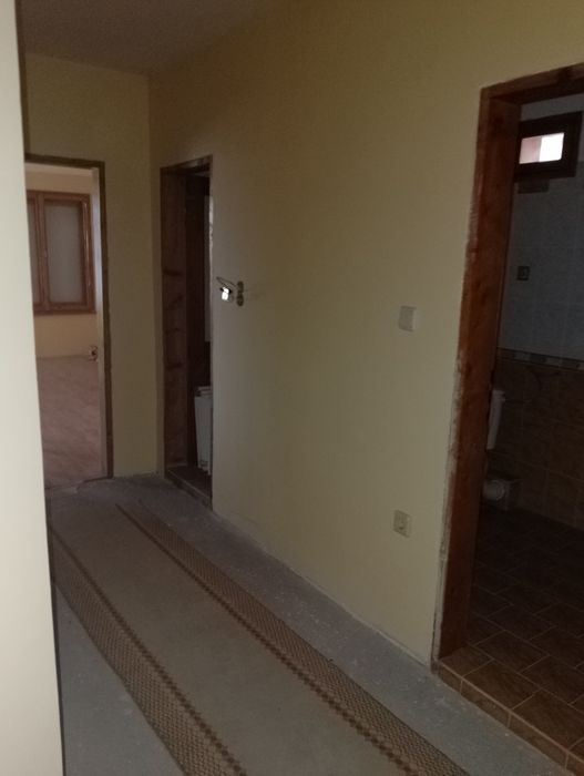 Продава се Етаж от къща в Асеновград - 100 кв.м за 3 €/кв.м - Снимка #3