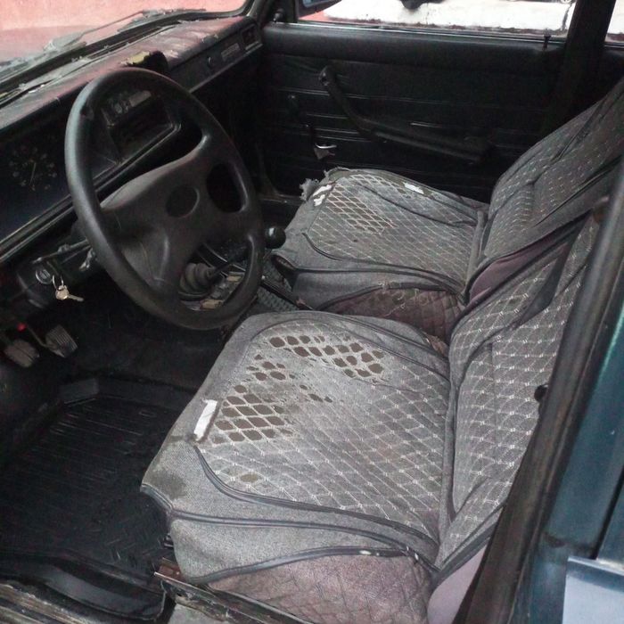 В  продаже ваз 2107