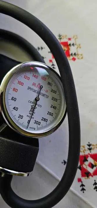 tensiometru cu pompita