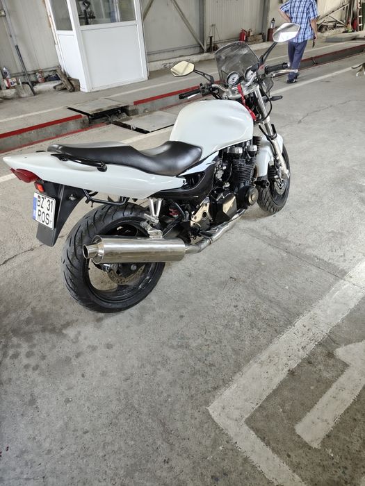Se vinde Kawasaki z750