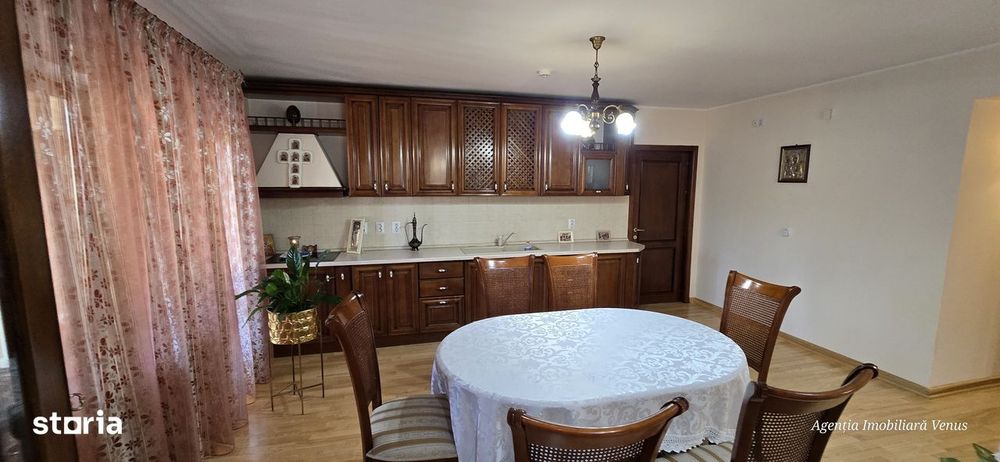 Casa la cheie zona centrala mobilata si utilata