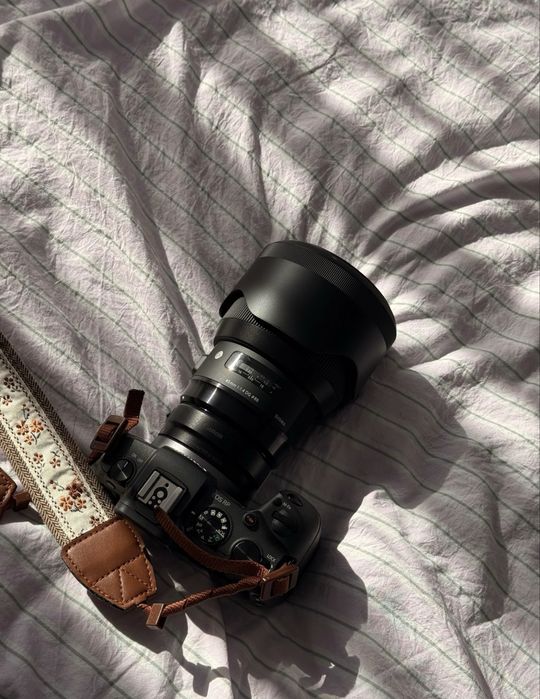 продам фотоаппарат canon rp