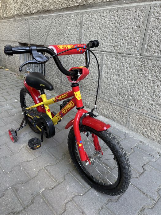 Колело 12 цола и електрическа кола