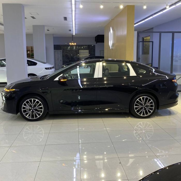 Leapmotor  B01 550KM EV Premium Full 3 yil kafolat