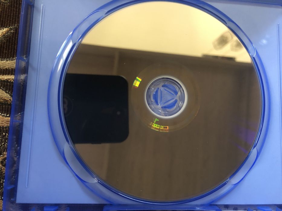 Продаю Horizon Zero Dawn