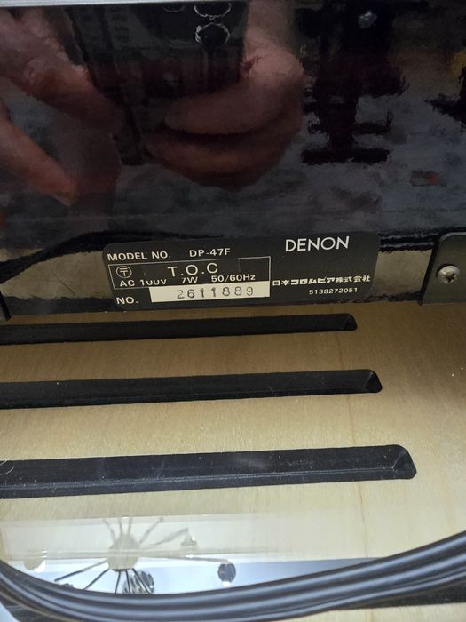 Виниловый проигрыватель Denon dp-47 ff