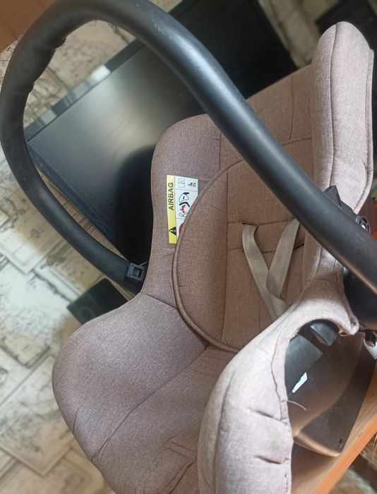 Продам автолюльку