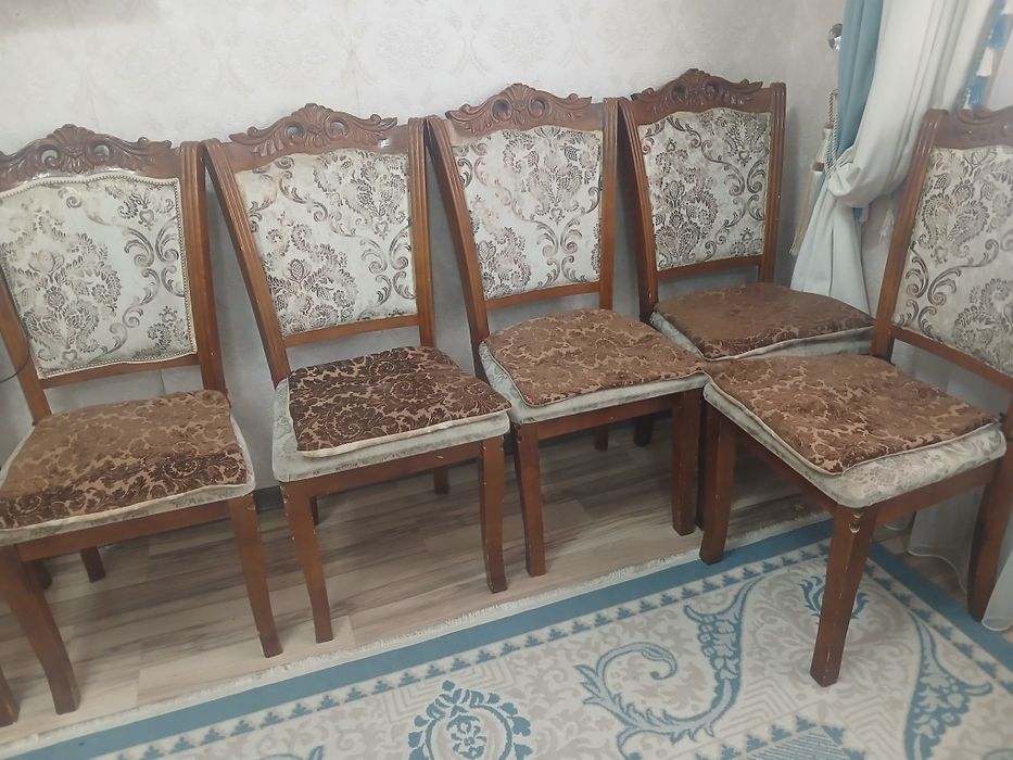 Продаются стулья в хорошем состоянии