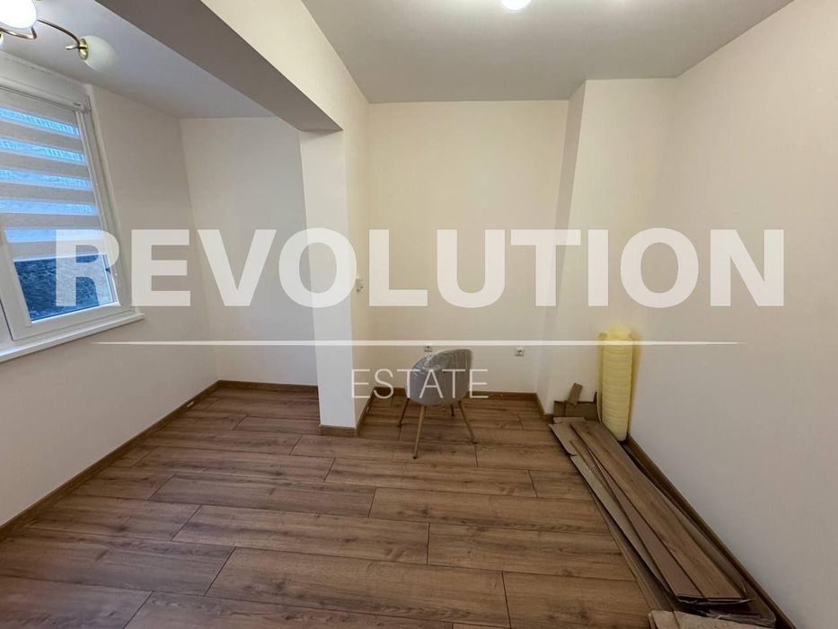 Тристаен апартамент  в гр.Варна, Чаталджа!