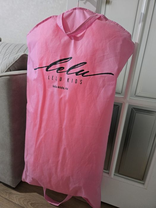 Продам платье для девочки