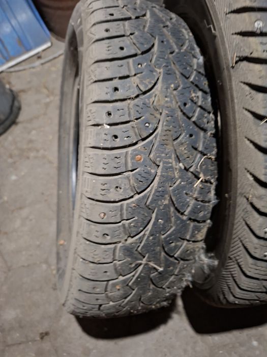 Продаю зимние шины 185/70/ R14