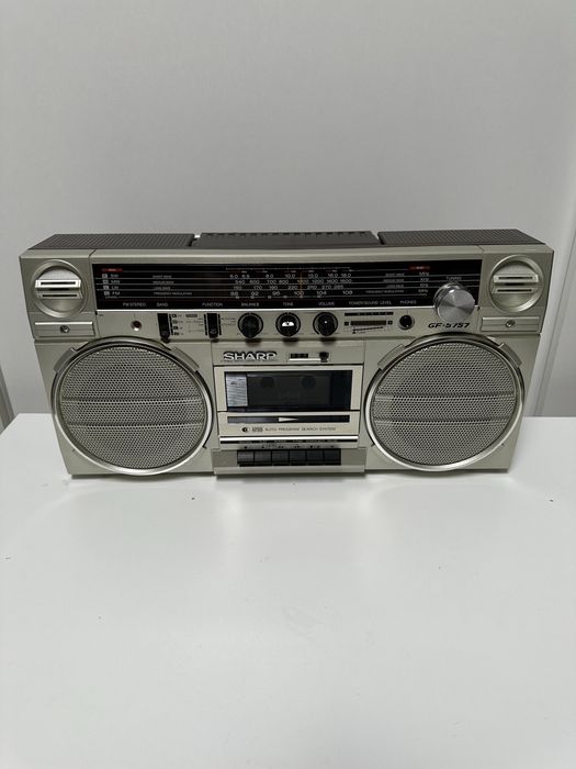 Sharp GF 5757 (ca nou)
