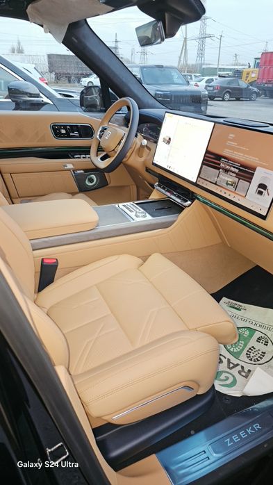 Zeekr 9X Ultra Hybrid Hyper dan bitta oldingi pozitasiya