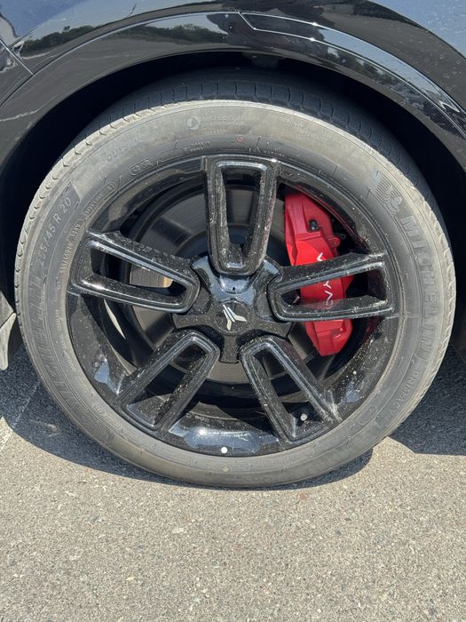 Voyah free 318/ bitta mator/ 26000km probeg
