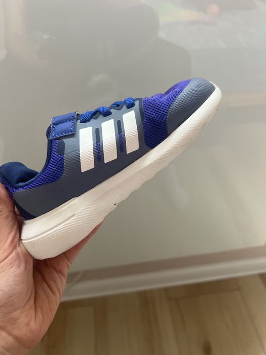 Детски обувки adidas 25,5