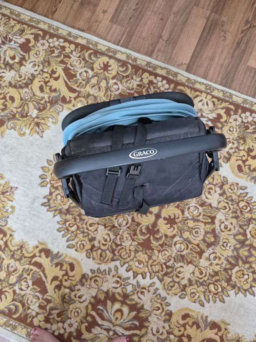 Cărucior copii micii