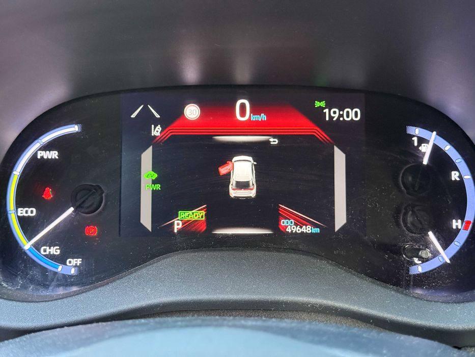 Toyota Yaris Cross 2023 Dynamic | Unic Proprietar | Garanție 3 ani / 200k km