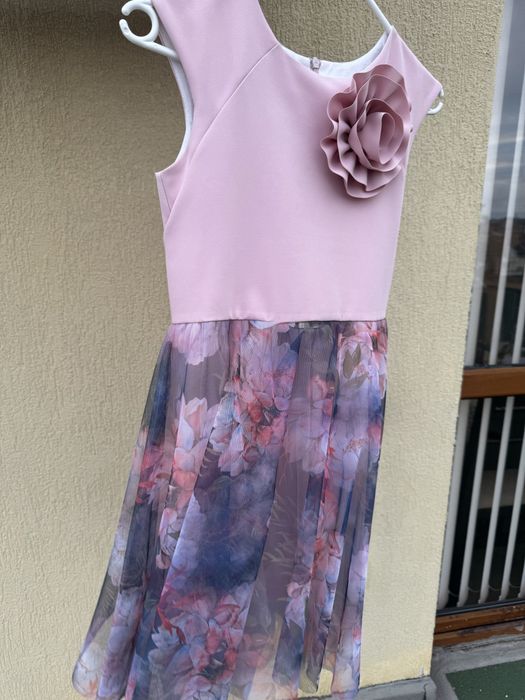 2 рокли Contrast 140 u 146 размер