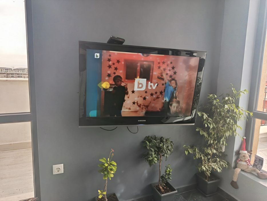 Телевизор Samsung