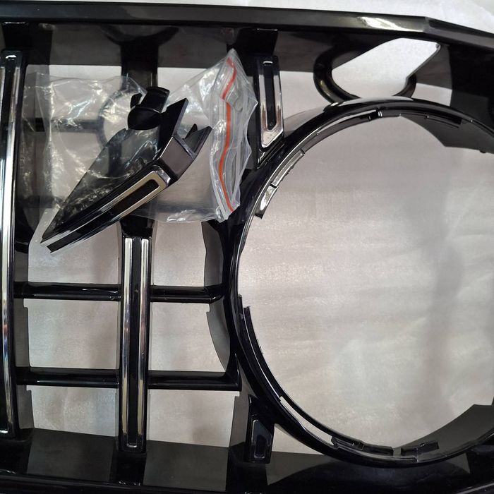 Предна решетка gt за мерцедес s s63 coupe w217e