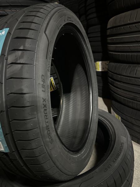 Нови летни гуми LANDSPIDER UHP 215/45R16 90W XL НОВ DOT БОРД 2154516