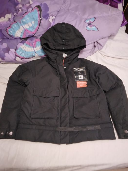 Geaca ieftin la 80 de lei